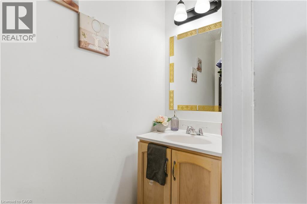 262 Kenora Avenue Unit# 2, Hamilton, Ontario  L8E 3Y3 - Photo 7 - 40792978