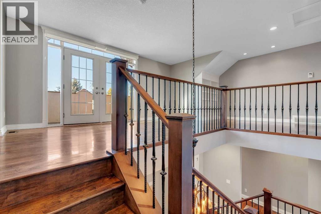 5512 Baroc Road Nw, Calgary, Alberta  T3A 4R2 - Photo 23 - A2267680