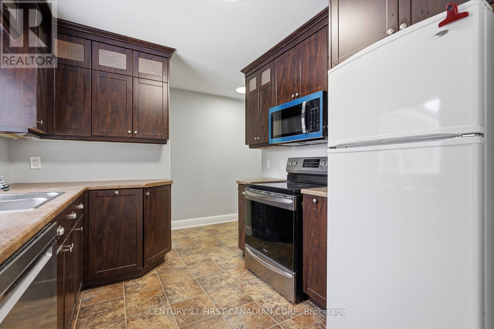 465 Boler Road, London South, Ontario  N6K 2K8 - Photo 13 - X12612194