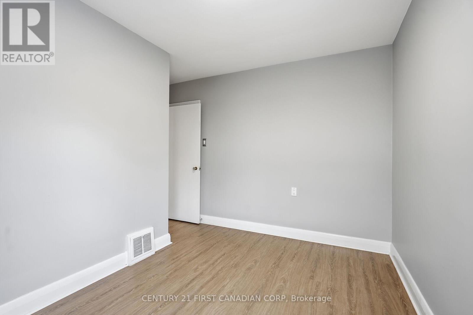 465 Boler Road, London South, Ontario  N6K 2K8 - Photo 19 - X12612194