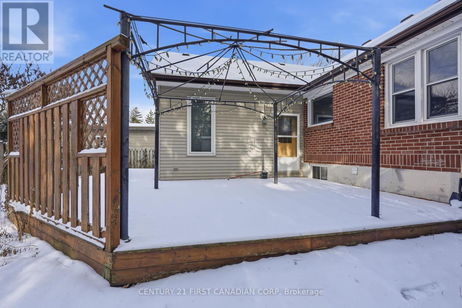 465 Boler Road, London South, Ontario  N6K 2K8 - Photo 36 - X12612194