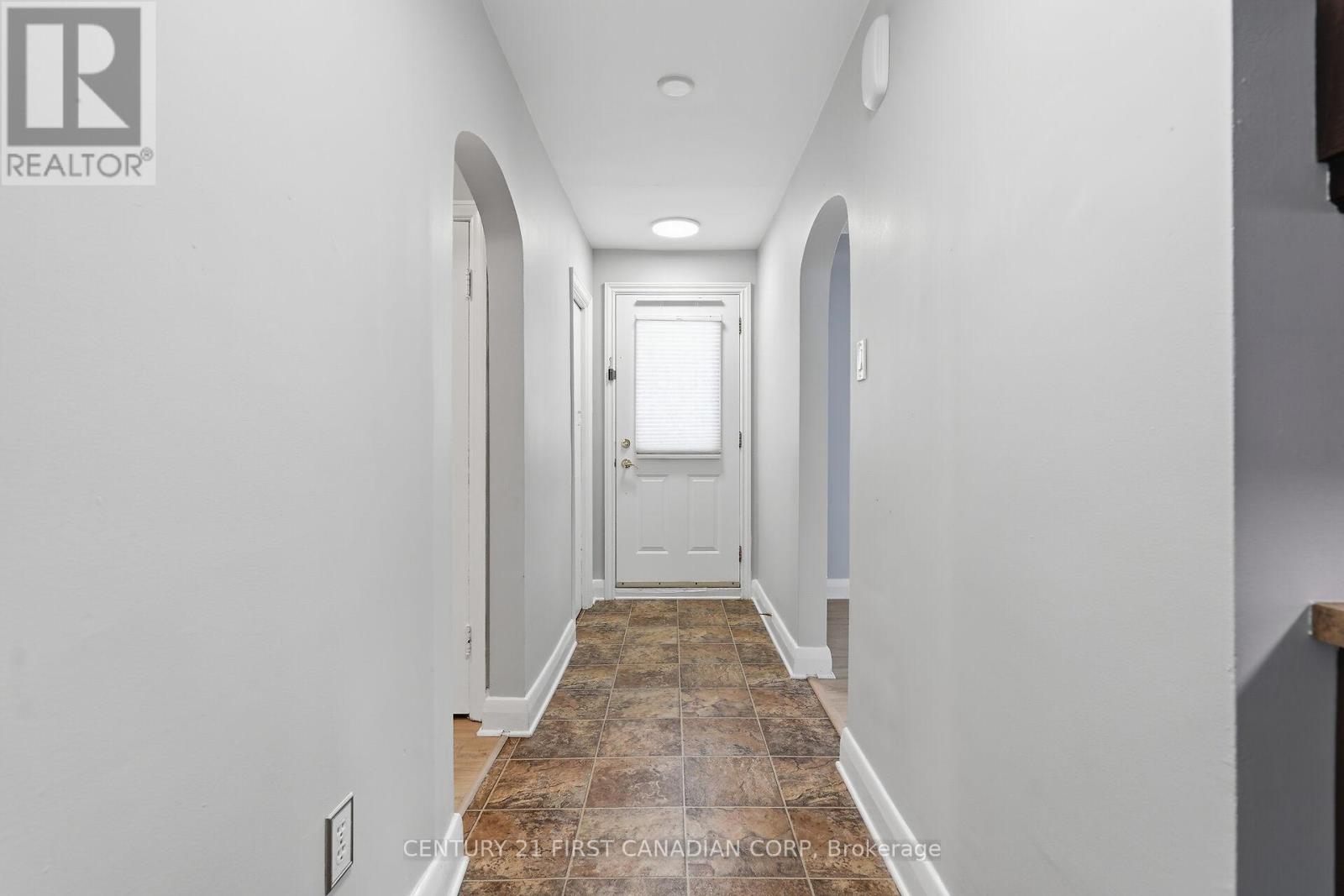 465 Boler Road, London South, Ontario  N6K 2K8 - Photo 6 - X12612194