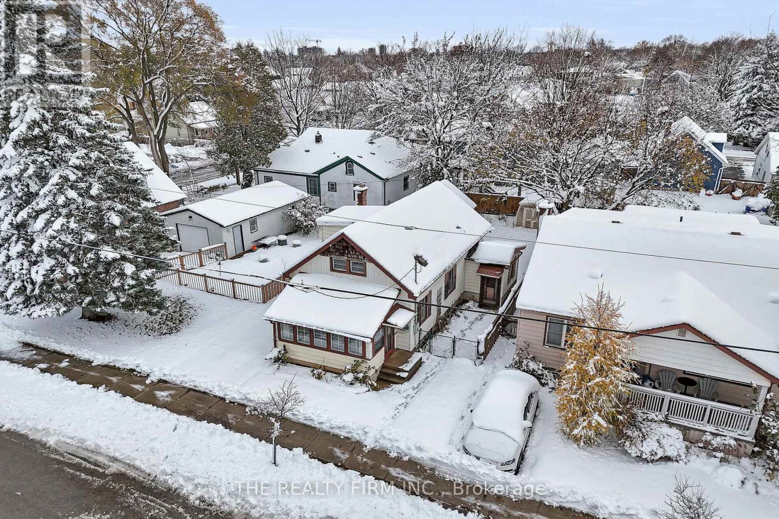 64 Mackay Avenue, London South, Ontario  N6J 2V5 - Photo 41 - X12612214