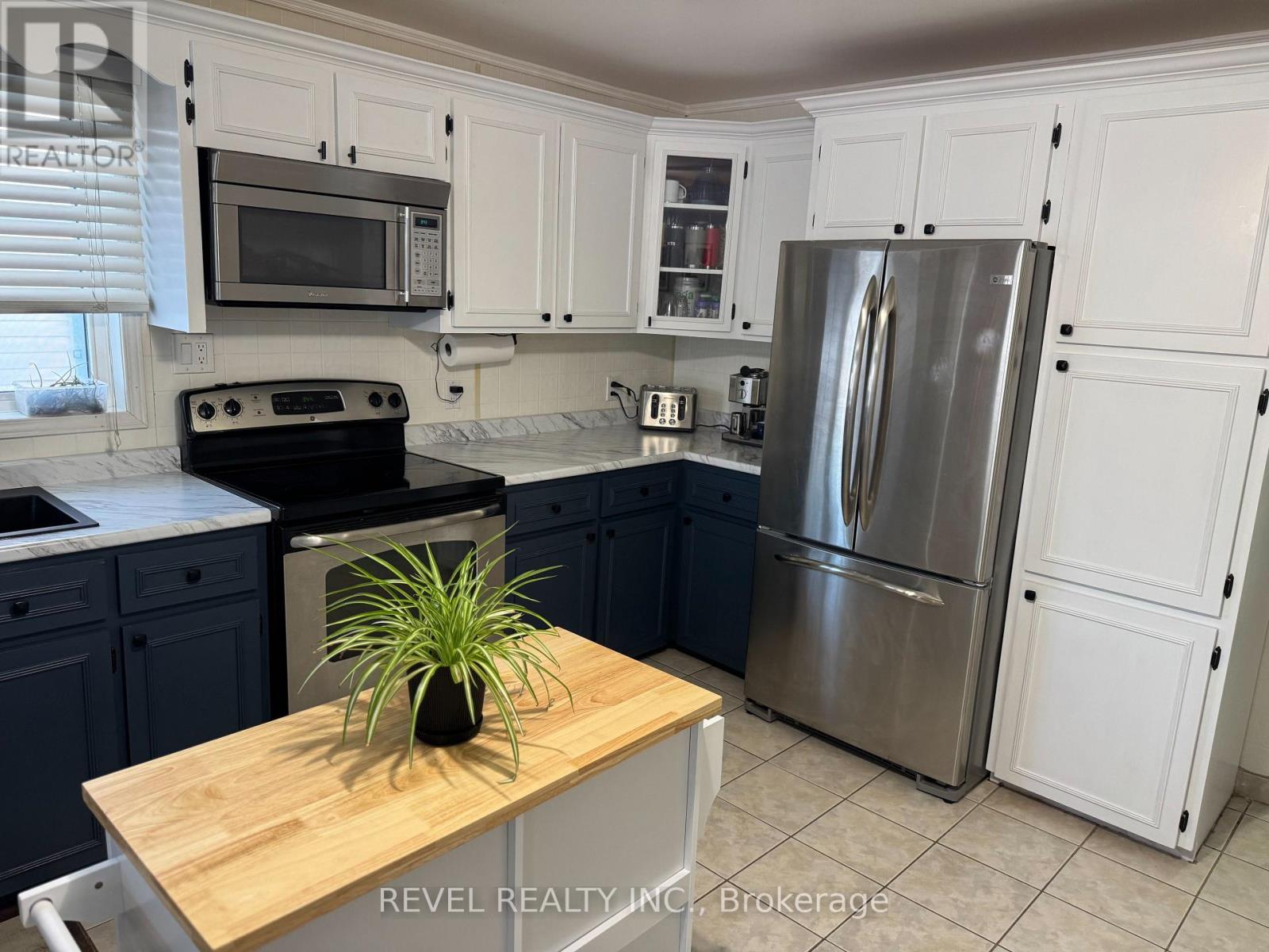 351 Commercial Avenue, Timmins (Ts - Sw), Ontario  P4N 2X8 - Photo 5 - T12612196