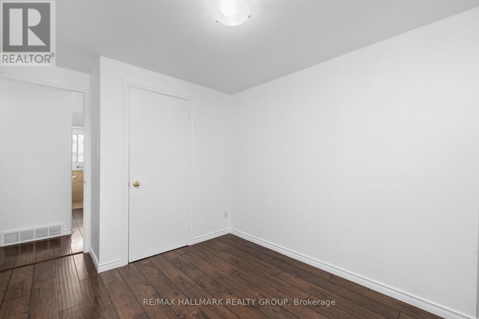 C - 1458 Heatherington Road, Ottawa, Ontario  K1V 6S1 - Photo 24 - X12612146