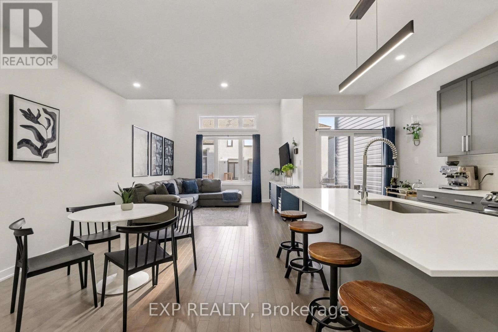 112 Patchell Place, North Grenville, Ontario  K0G 1N0 - Photo 11 - X12612190