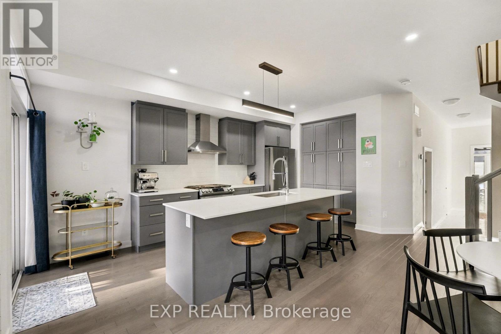 112 Patchell Place, North Grenville, Ontario  K0G 1N0 - Photo 12 - X12612190