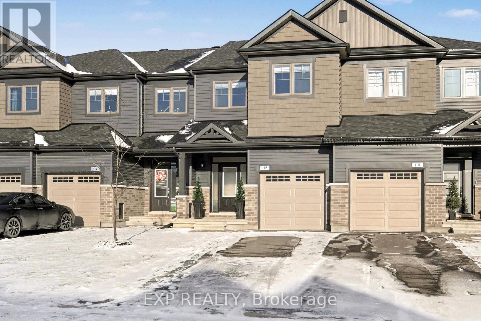 112 Patchell Place, North Grenville, Ontario  K0G 1N0 - Photo 2 - X12612190