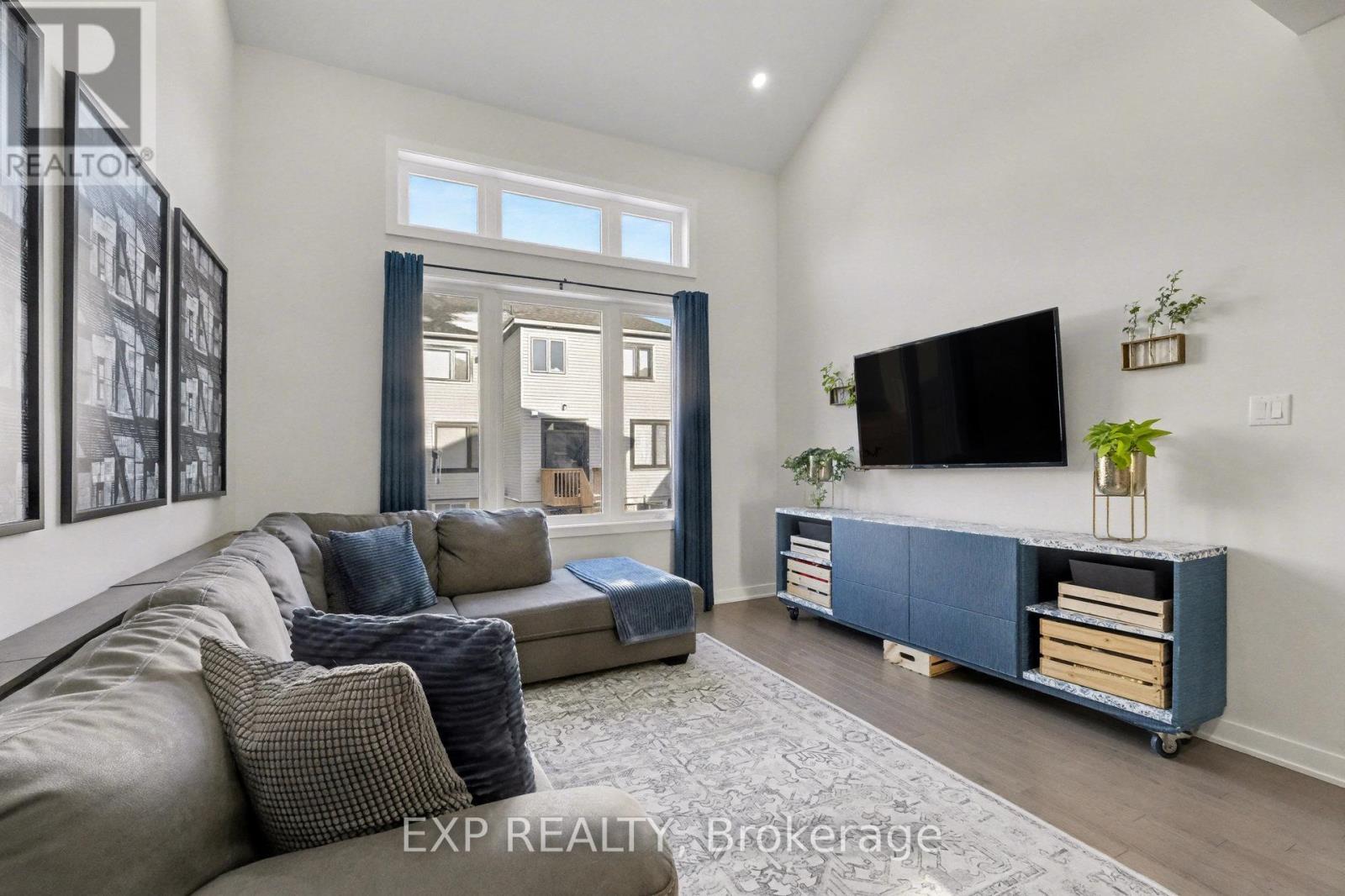 112 Patchell Place, North Grenville, Ontario  K0G 1N0 - Photo 6 - X12612190