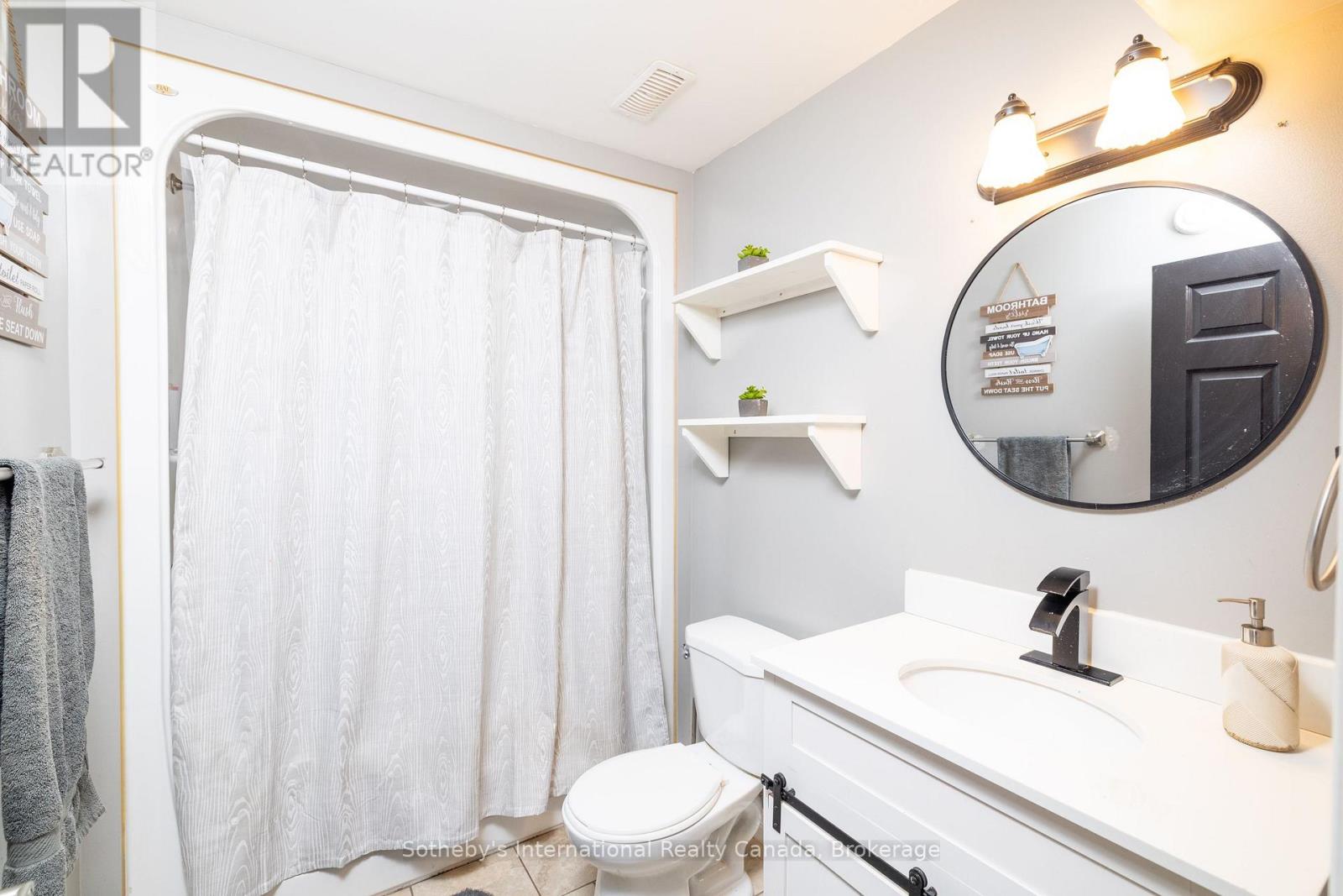 129 Bass Line, Oro-Medonte (Prices Corners), Ontario  L3V 0J9 - Photo 36 - S12612242