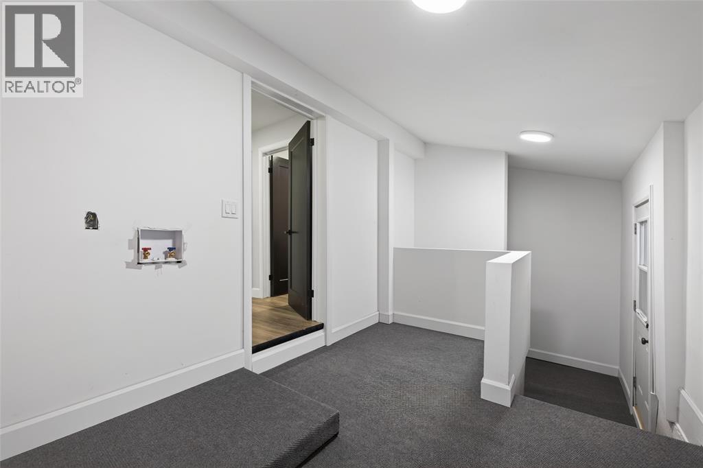 Photo 30 of 32 for 7 Forbes Street