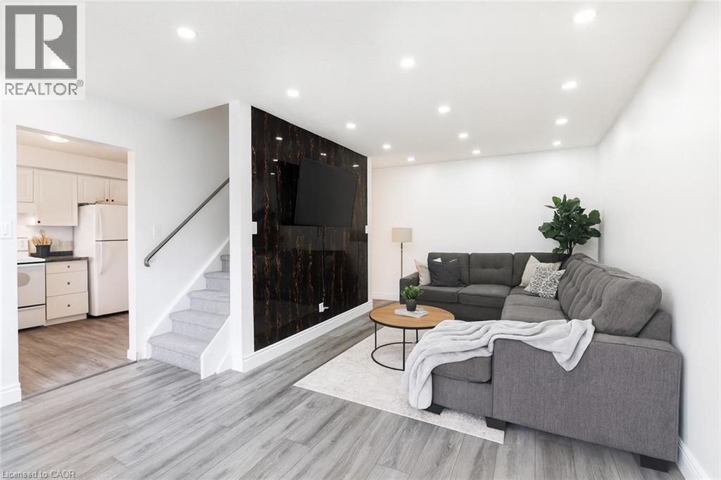 445 Pioneer Drive Unit# 4, Kitchener, Ontario N2P 1L8 - Photo 4 - 40790590