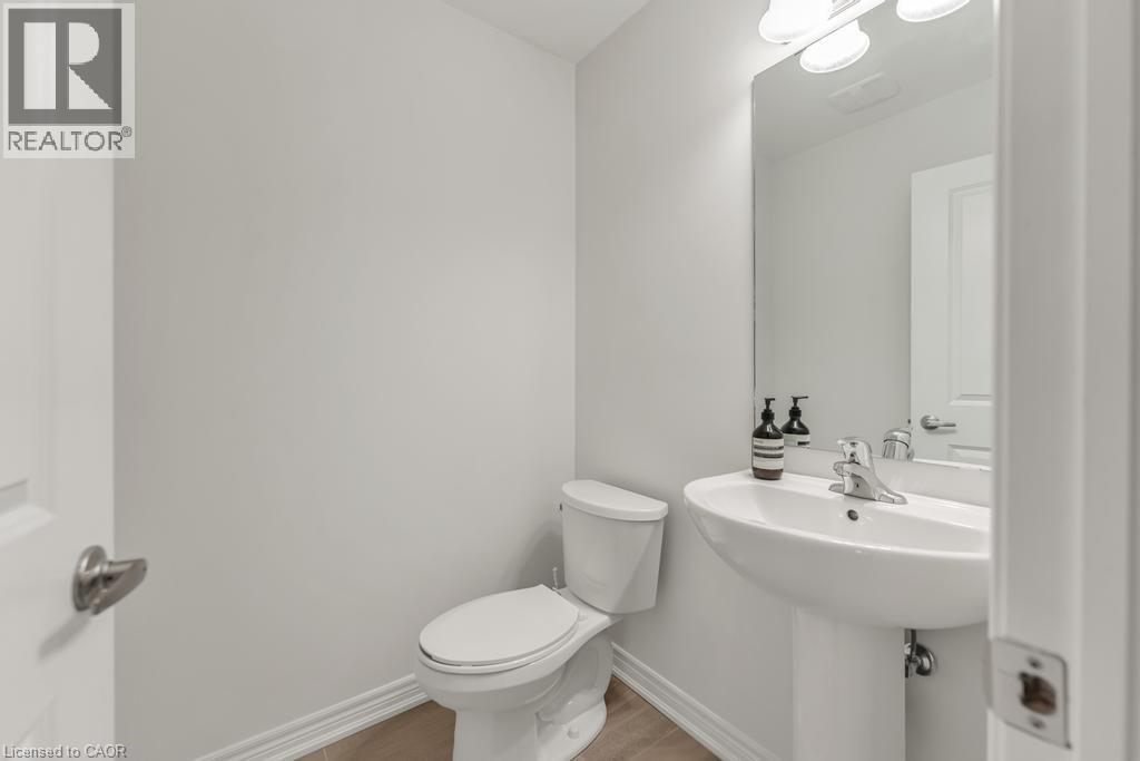 68 Dryden Lane, Hamilton, Ontario  L8H 0B6 - Photo 4 - 40791745