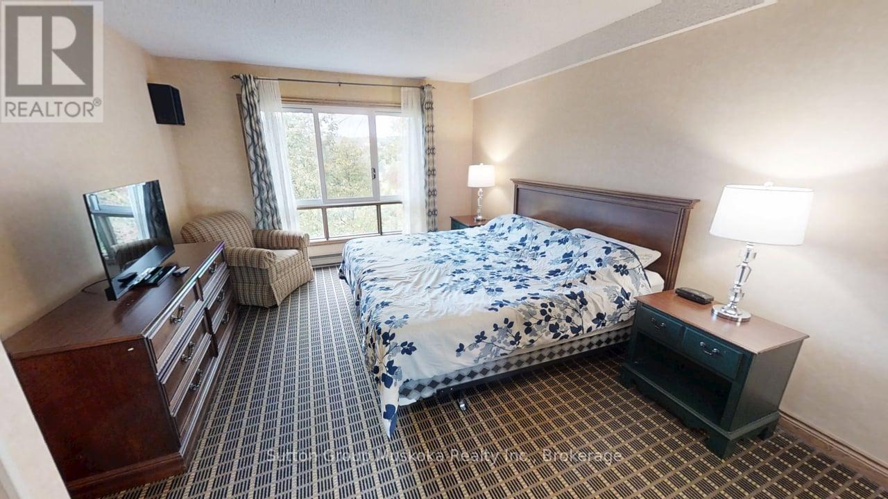 27-202 Golfview - Deerhurst Drive, Huntsville (Chaffey), Ontario  P1H 2E8 - Photo 7 - X12612128