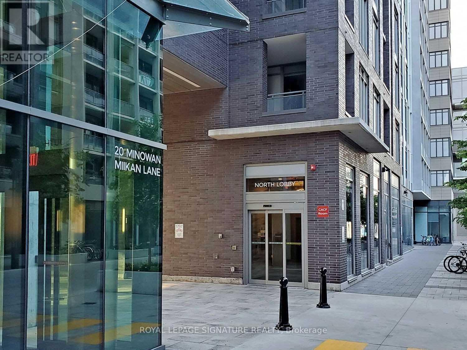 1211 - 20 MINOWAN MIIKAN LANE, Toronto, Ontario