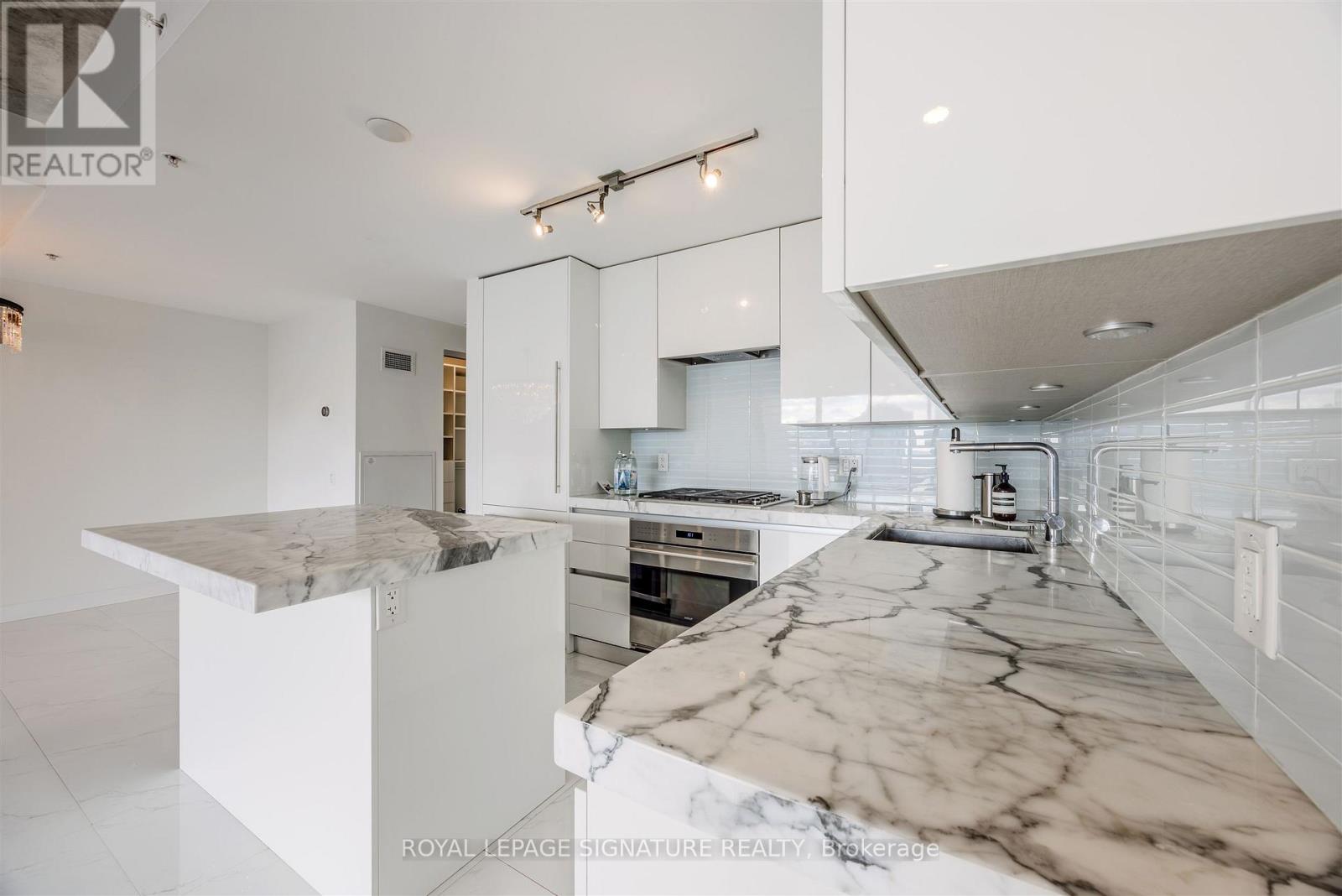 Ph1404 - 629 King Street W, Toronto, Ontario  M5V 0G9 - Photo 7 - C12612094