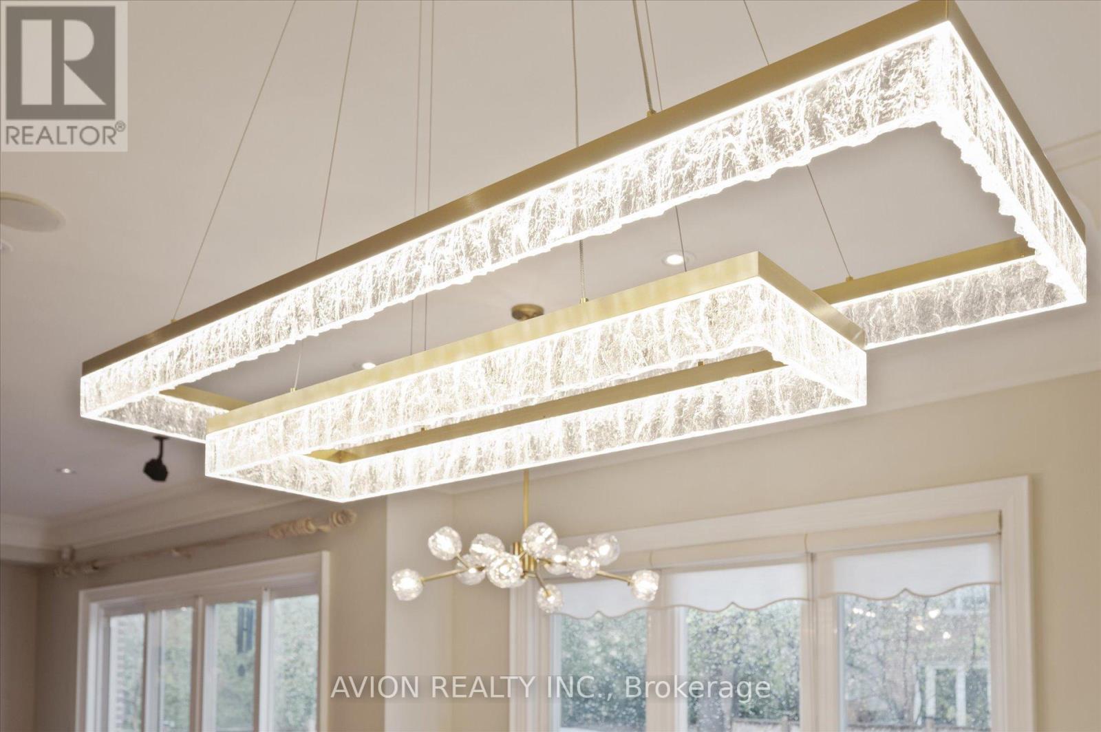 26 Danville Drive, Toronto, Ontario  M2P 1J1 - Photo 16 - C12612106