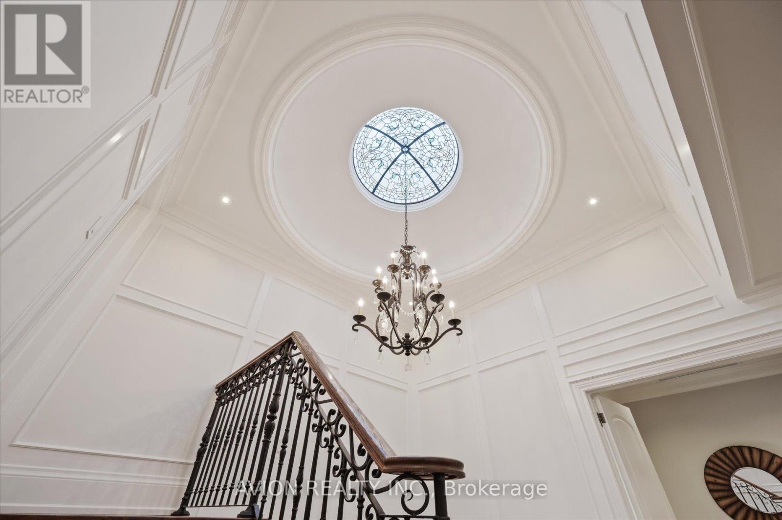 26 Danville Drive, Toronto, Ontario  M2P 1J1 - Photo 7 - C12612106