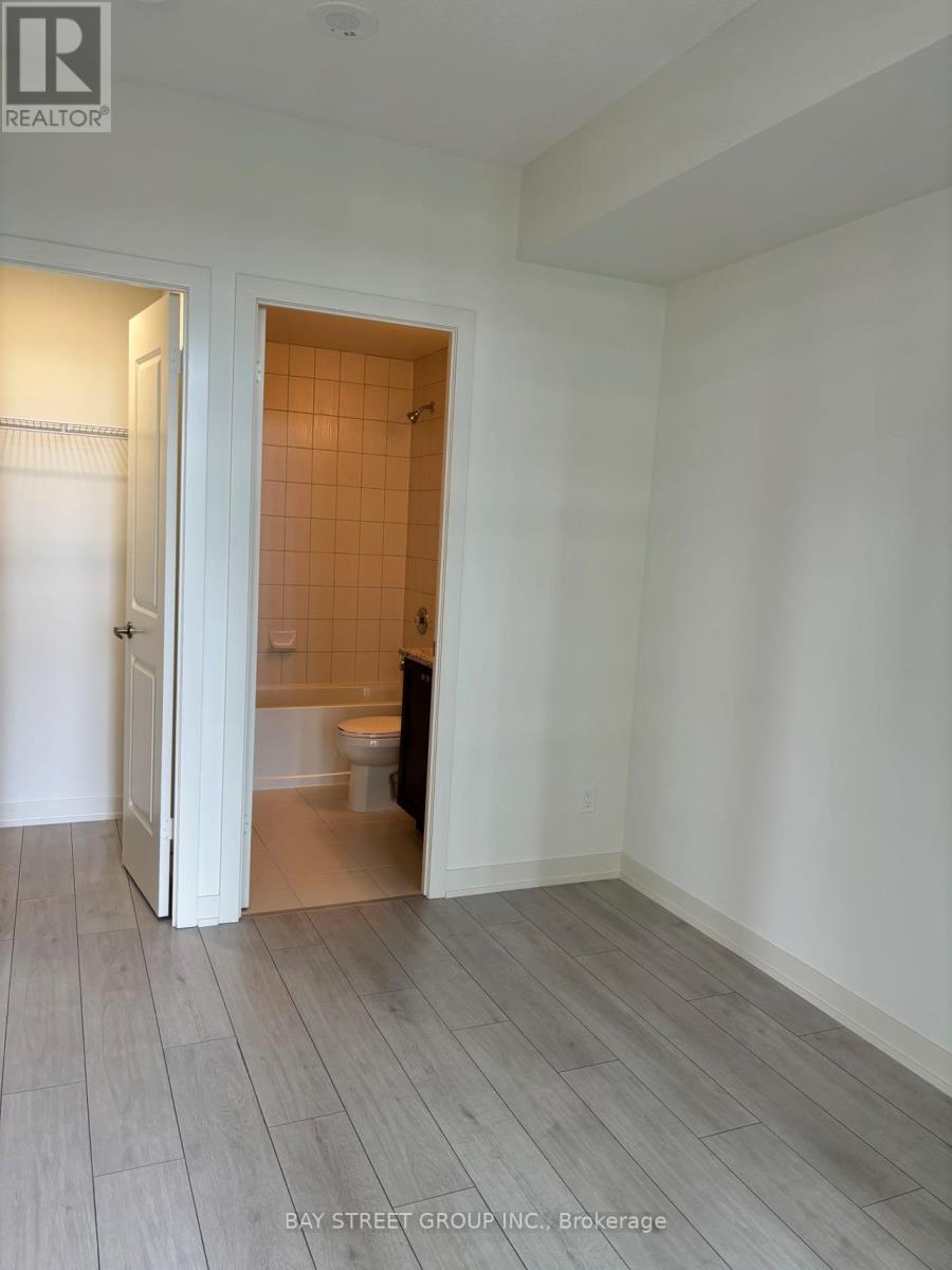 1003 - 4955 Yonge Street, Toronto, Ontario  M2N 0L8 - Photo 8 - C12612198