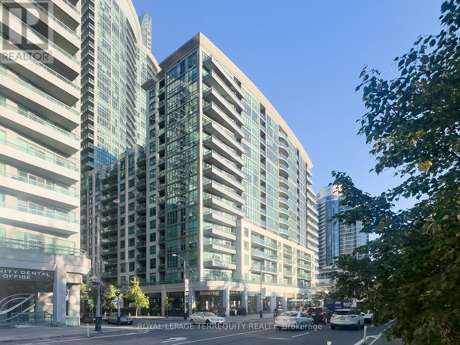 1212 - 19 GRAND TRUNK CRESCENT, Toronto, Ontario