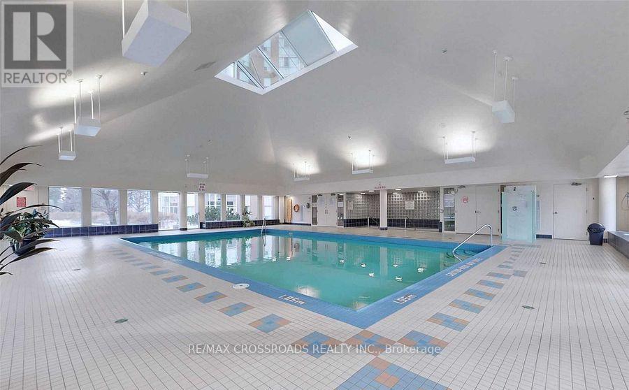 410 - 7 Concorde Place, Toronto (Banbury-Don Mills), Ontario  M3C 3N4 - Photo 25 - C12612296