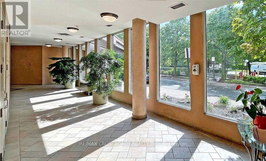 410 - 7 Concorde Place, Toronto (Banbury-Don Mills), Ontario  M3C 3N4 - Photo 29 - C12612296