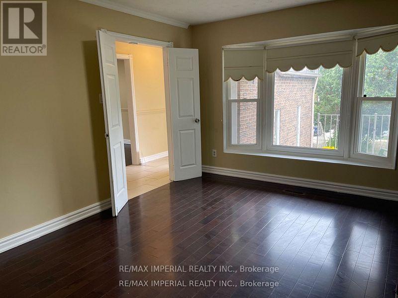 Front Unit - 166 Hupfield Trail E, Toronto (Malvern), Ontario  M1B 4P7 - Photo 21 - E12612120