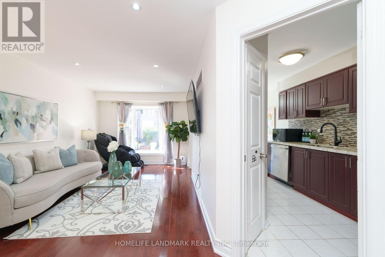 20 Croach Crescent, Toronto, Ontario  M1S 4J1 - Photo 6 - E12612132