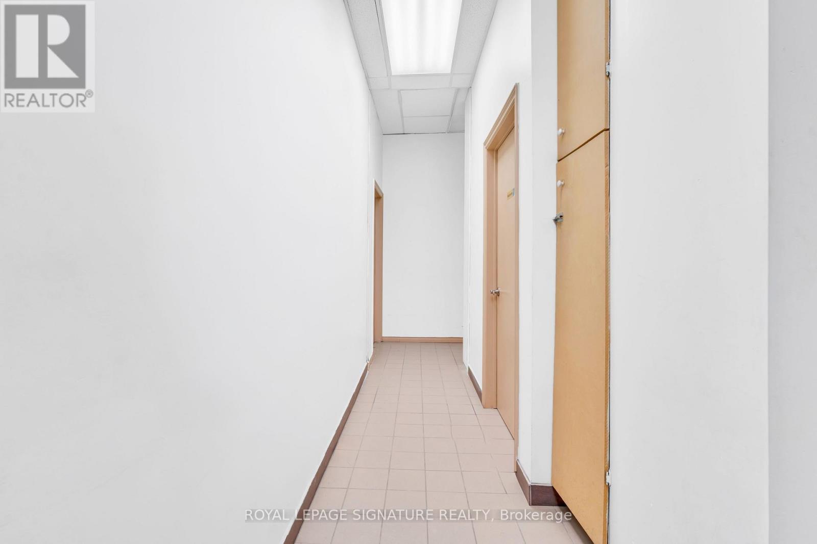 4 - 3155 Eglinton Avenue E, Toronto (Scarborough Village), Ontario  M1J 2G2 - Photo 2 - E12612152