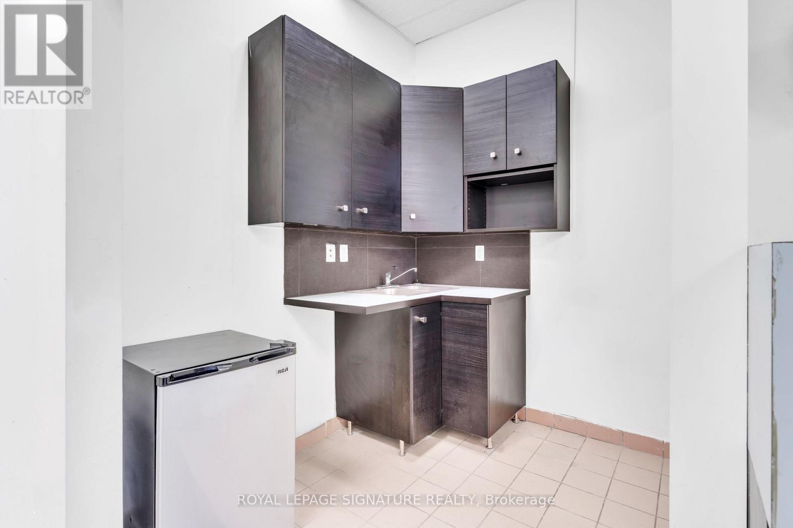 4 - 3155 Eglinton Avenue E, Toronto (Scarborough Village), Ontario  M1J 2G2 - Photo 20 - E12612152