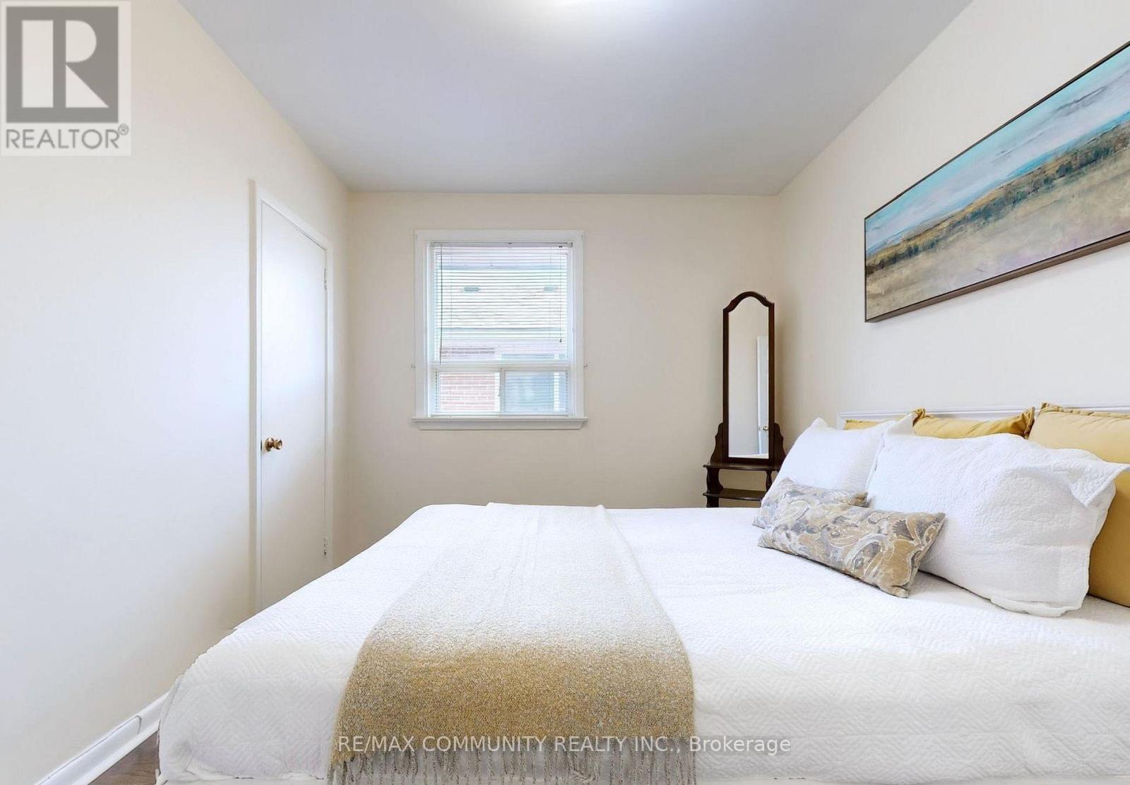 Main - 1 Applefield Drive, Toronto (Bendale), Ontario  M1P 3X8 - Photo 19 - E12612202