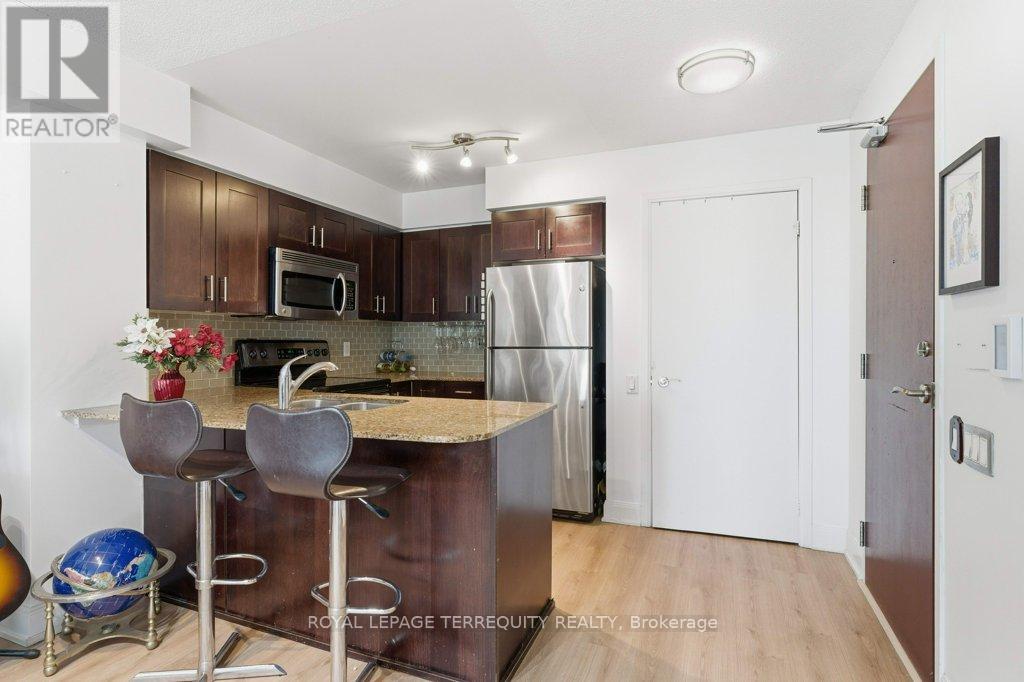 1512 - 2181 Yonge Street, Toronto, Ontario  M4S 3H7 - Photo 2 - C12610224