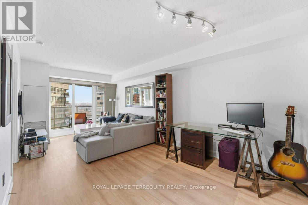 1512 - 2181 Yonge Street, Toronto, Ontario  M4S 3H7 - Photo 14 - C12610224