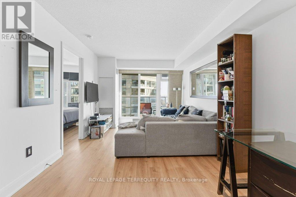 1512 - 2181 Yonge Street, Toronto, Ontario  M4S 3H7 - Photo 7 - C12610224