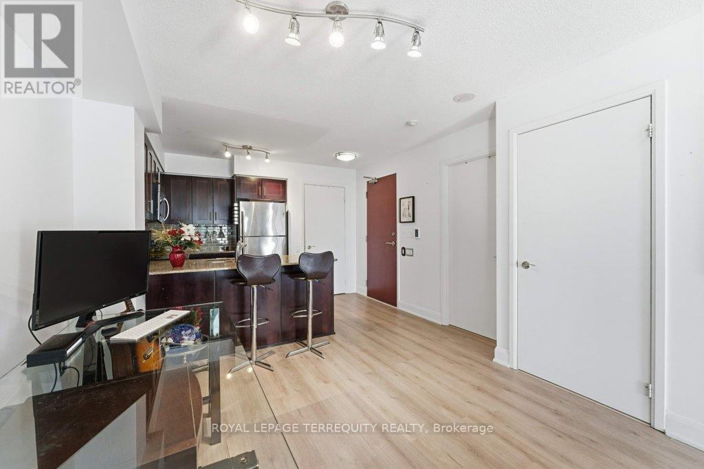 1512 - 2181 Yonge Street, Toronto, Ontario  M4S 3H7 - Photo 5 - C12610224