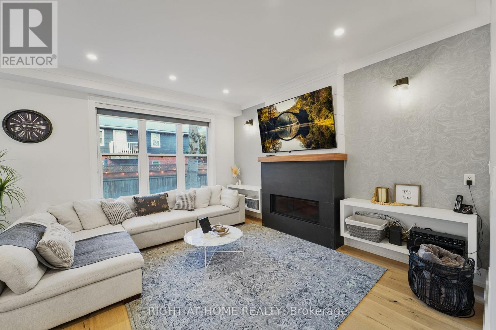 17 George Street, Markham, Ontario  L3P 2R8 - Photo 4 - N12557434