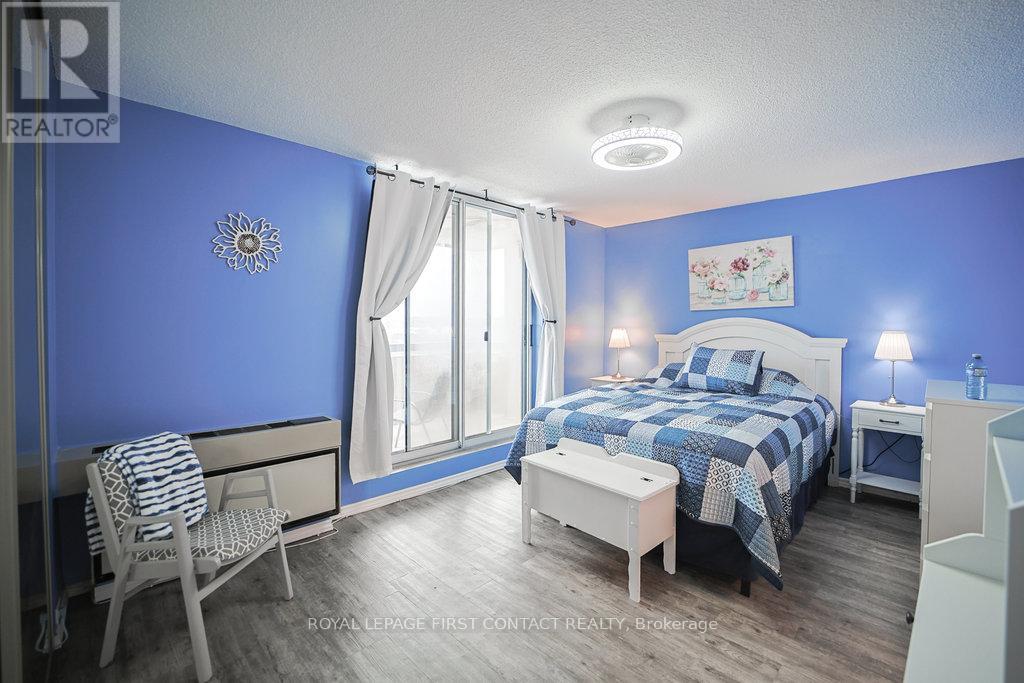 808 - 20 William Roe Boulevard, Newmarket, Ontario  L3Y 5V6 - Photo 17 - N12612122