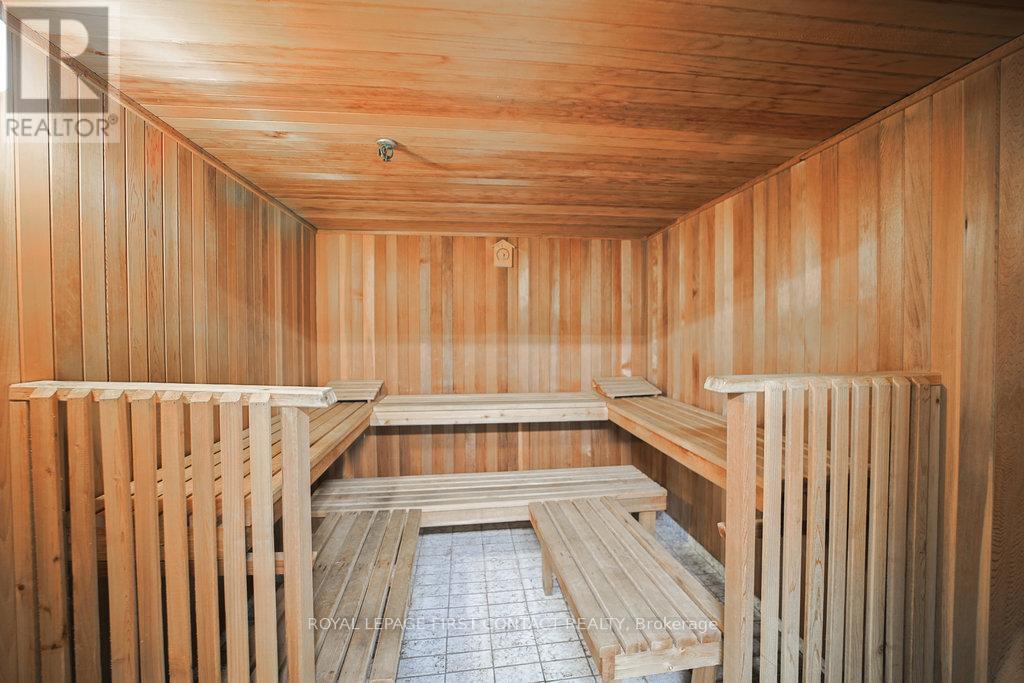 808 - 20 William Roe Boulevard, Newmarket, Ontario  L3Y 5V6 - Photo 28 - N12612122