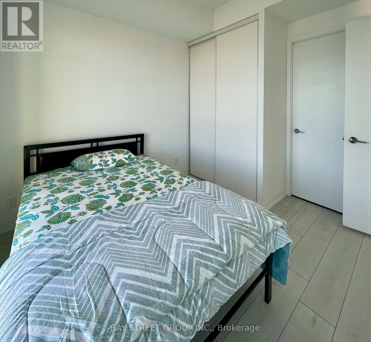 2207 - 5 Buttermill Avenue, Vaughan (Vaughan Corporate Centre), Ontario  L4K 0J5 - Photo 15 - N12612204