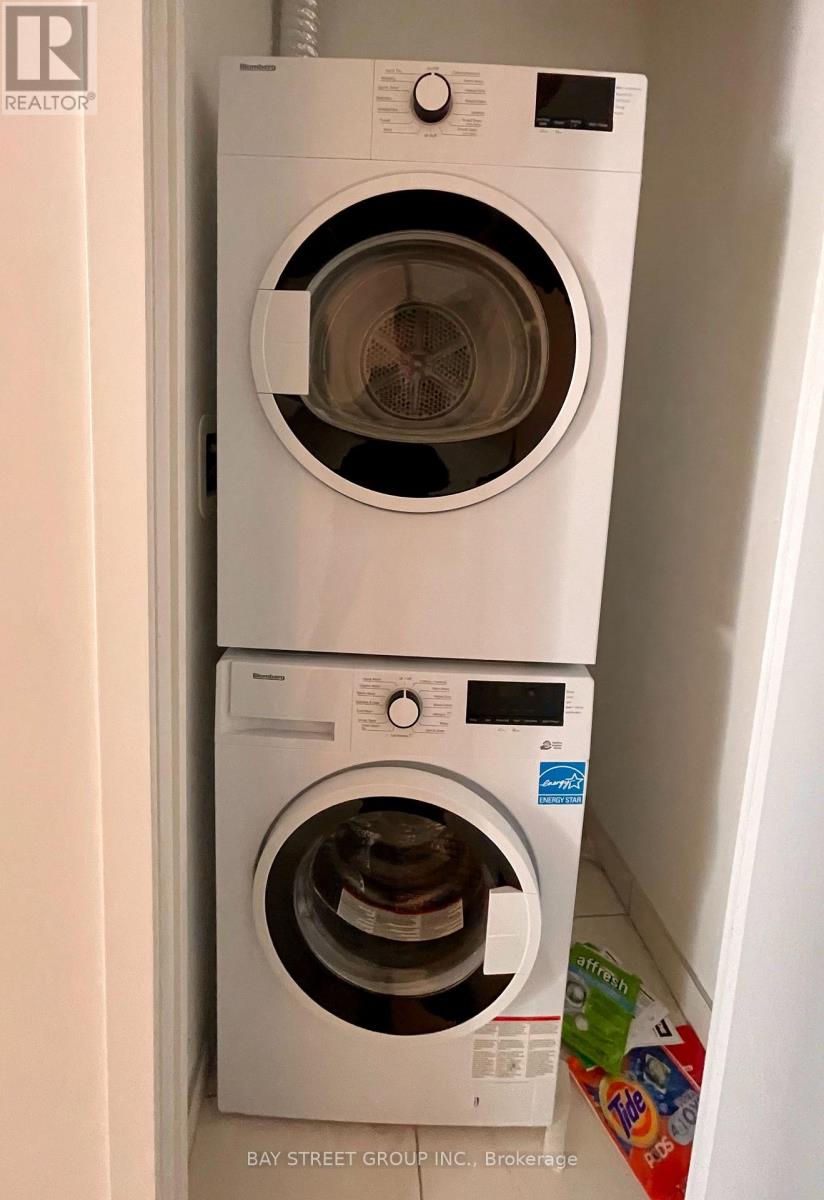 2207 - 5 Buttermill Avenue, Vaughan (Vaughan Corporate Centre), Ontario  L4K 0J5 - Photo 18 - N12612204