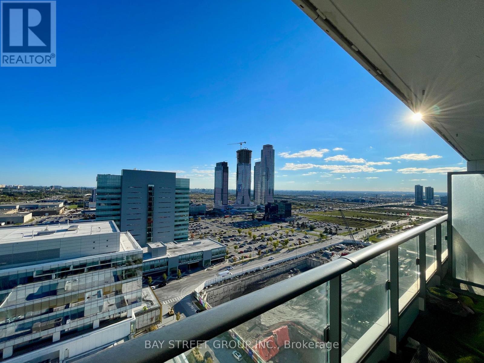 2207 - 5 Buttermill Avenue, Vaughan (Vaughan Corporate Centre), Ontario  L4K 0J5 - Photo 19 - N12612204