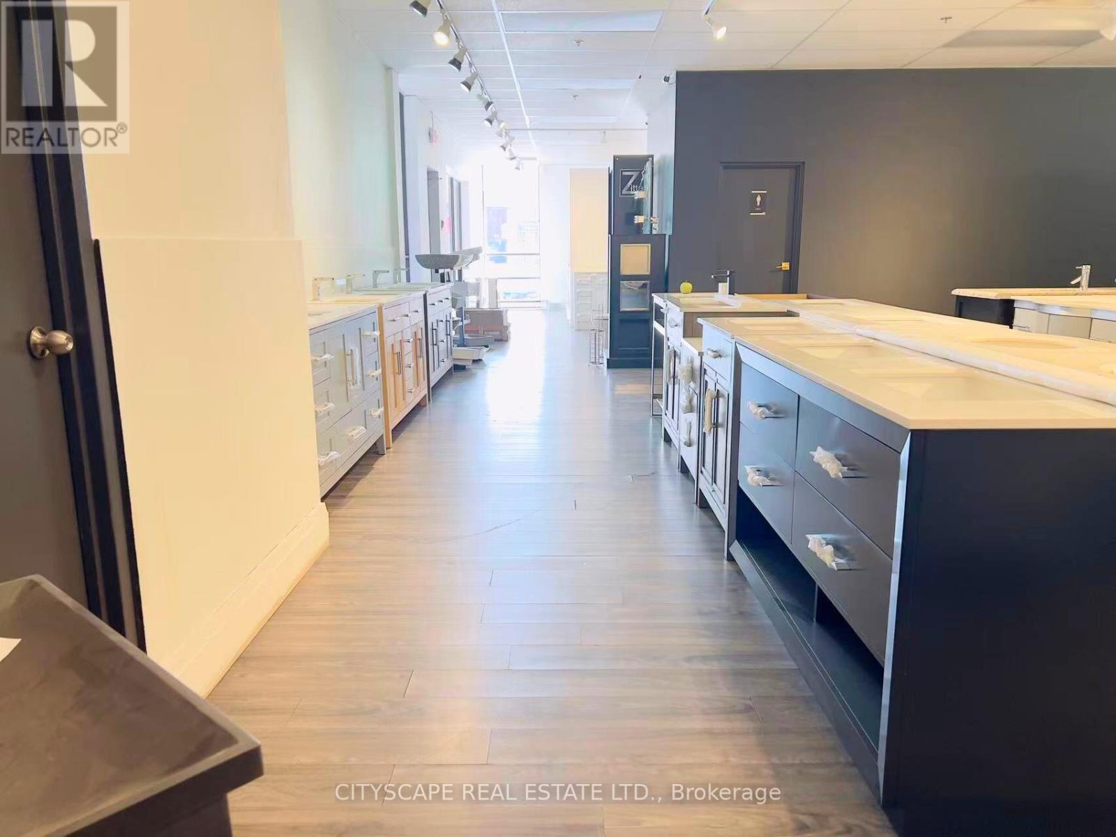 101 & 102 - 100 Steelcase Road, Markham, Ontario  L3R 1E8 - Photo 6 - N12612206
