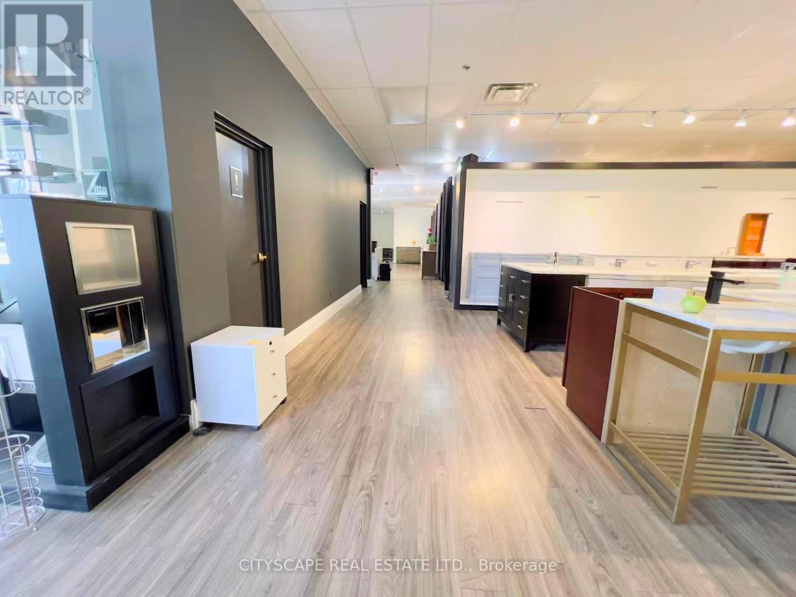 101 & 102 - 100 Steelcase Road, Markham, Ontario  L3R 1E8 - Photo 7 - N12612206