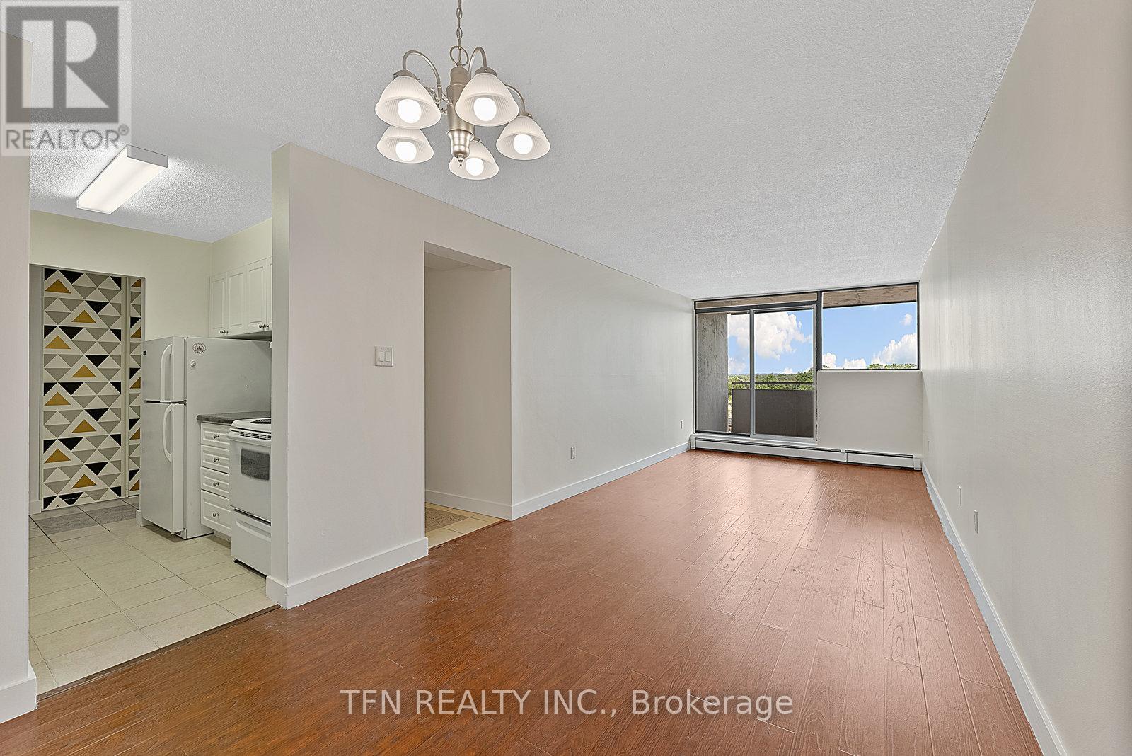 707 - 10330 Yonge Street W, Richmond Hill, Ontario  L4C 5N1 - Photo 22 - N12612300