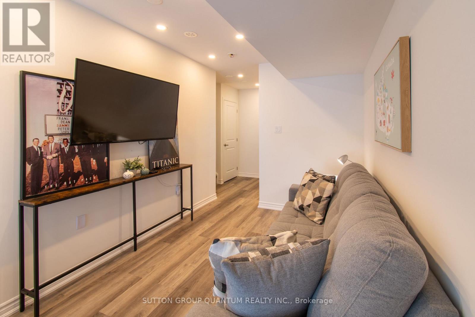 158 Elgin Street, Orillia, Ontario  L3V 1R2 - Photo 21 - S12612098