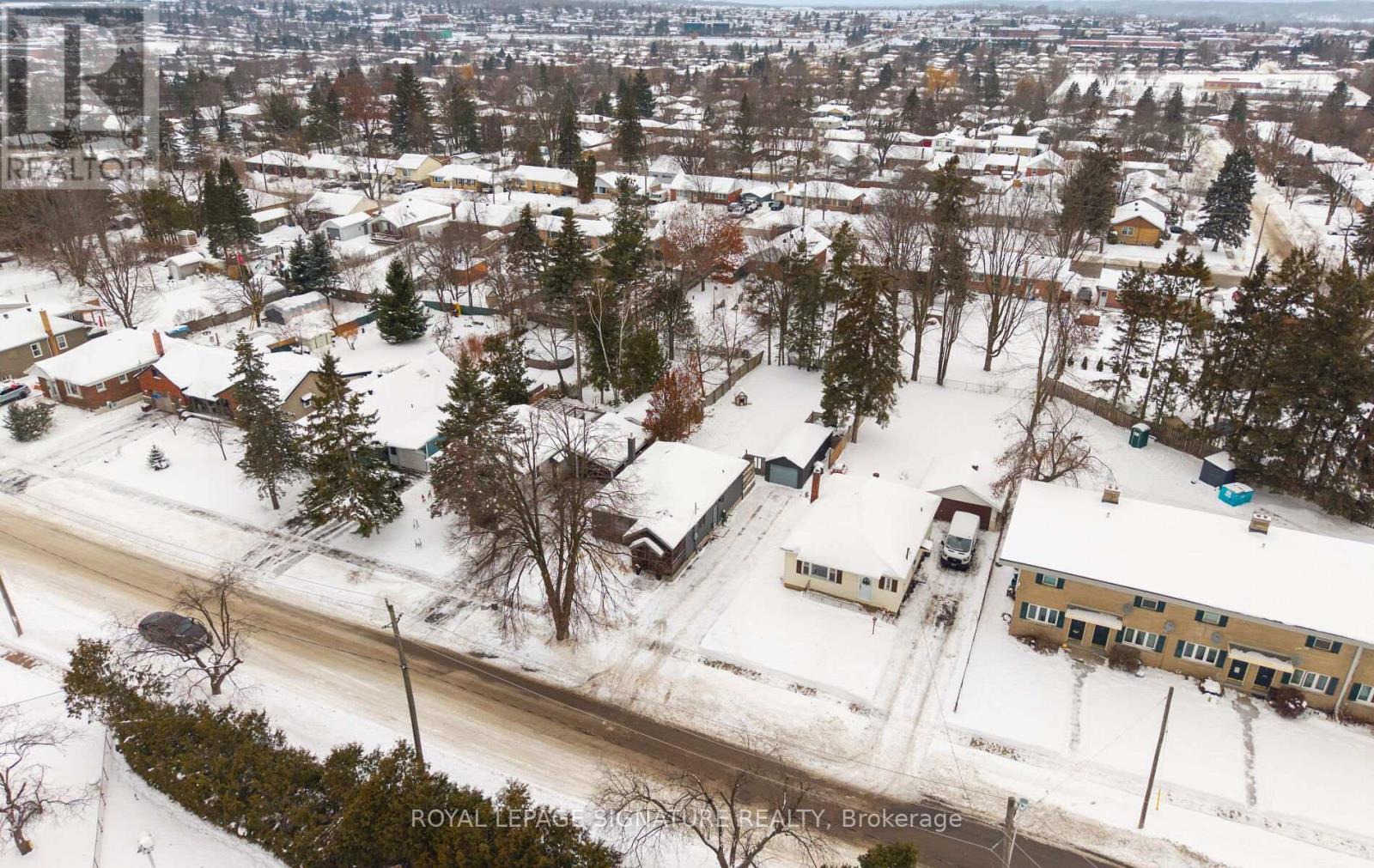 122 Queen Street, Barrie (Codrington), Ontario  L4M 1Z5 - Photo 49 - S12612112