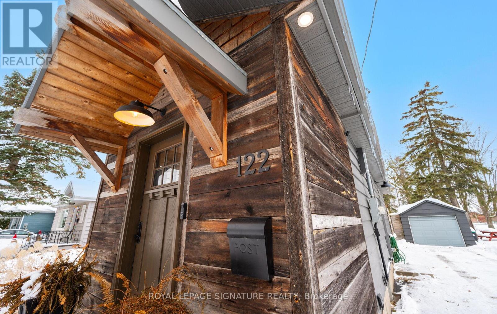 122 Queen Street, Barrie (Codrington), Ontario  L4M 1Z5 - Photo 8 - S12612112