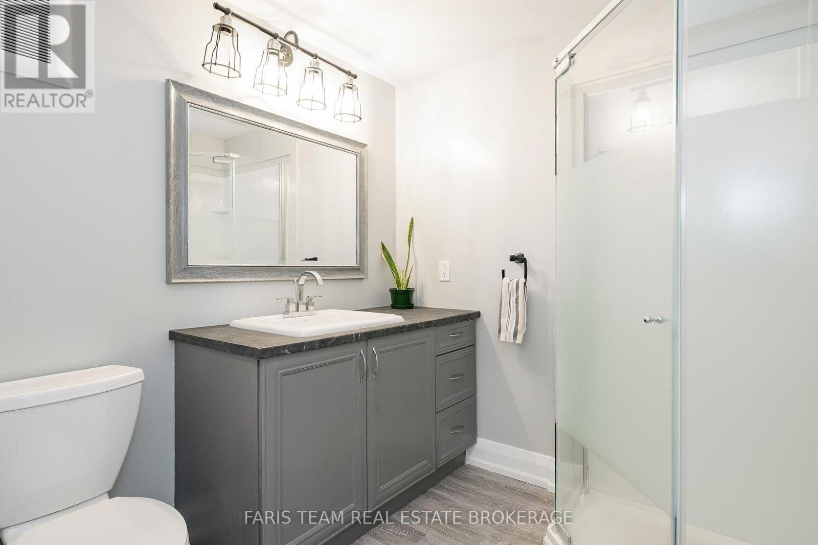 15 Derby Street, Orillia, Ontario  L3V 5R4 - Photo 33 - S12612234