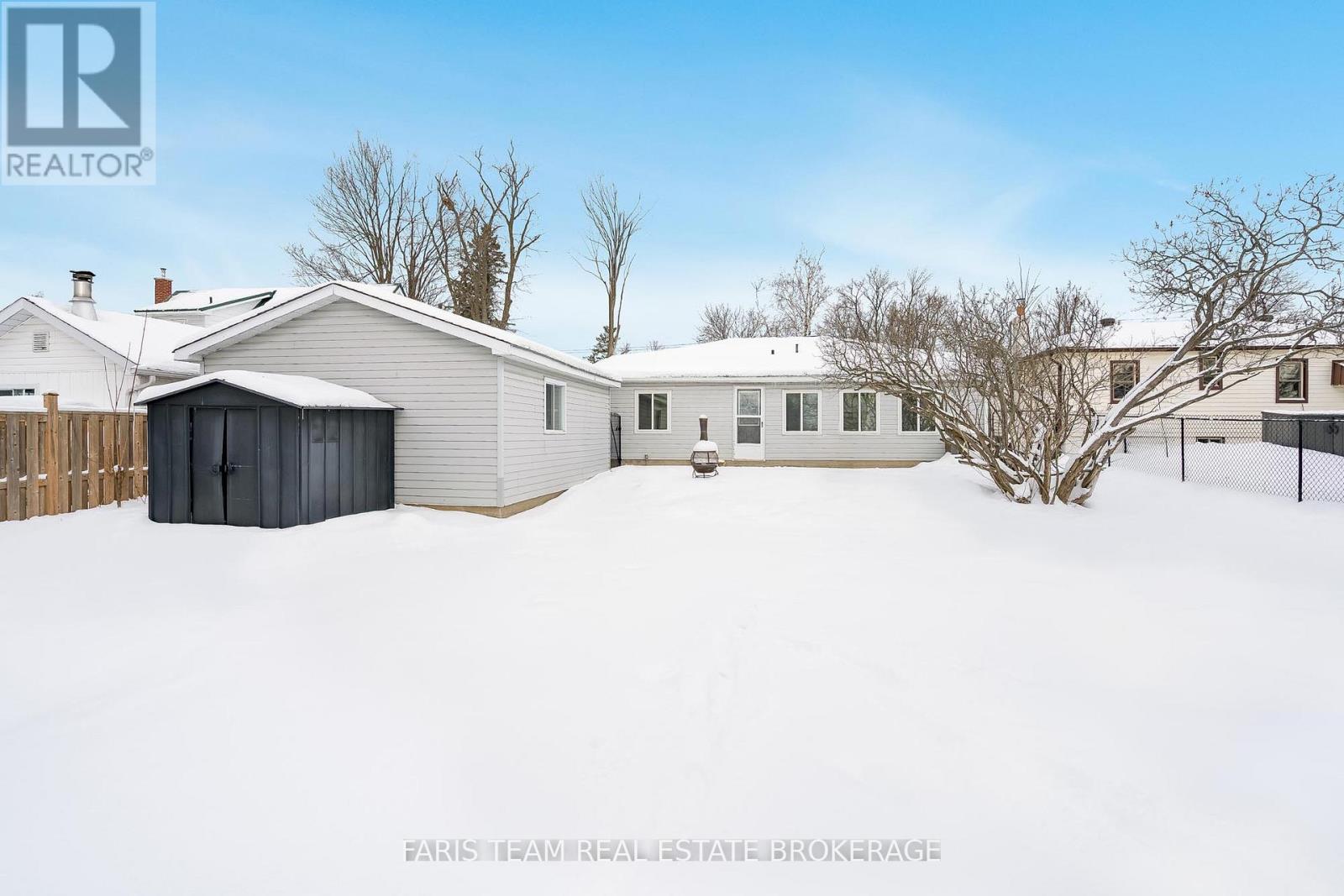 15 Derby Street, Orillia, Ontario  L3V 5R4 - Photo 38 - S12612234