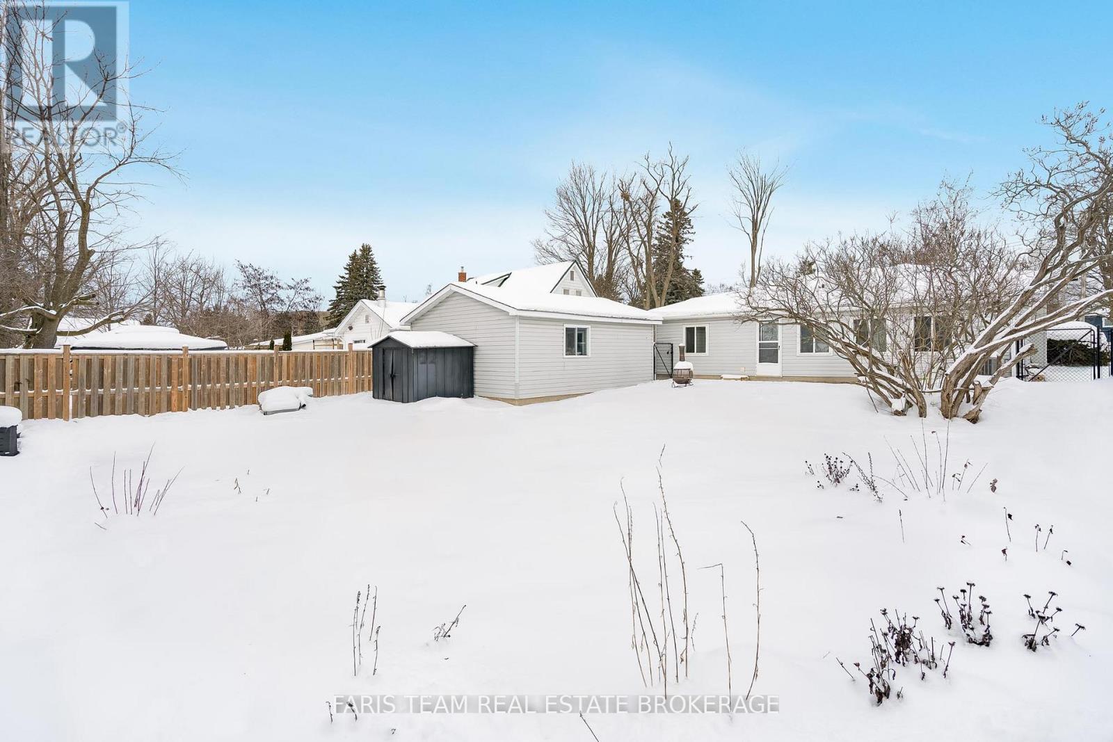 15 Derby Street, Orillia, Ontario  L3V 5R4 - Photo 39 - S12612234